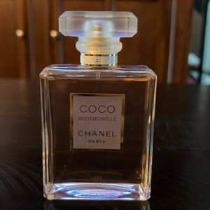 Chanel perfume